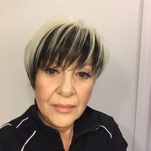 Meet your Posher, Halina